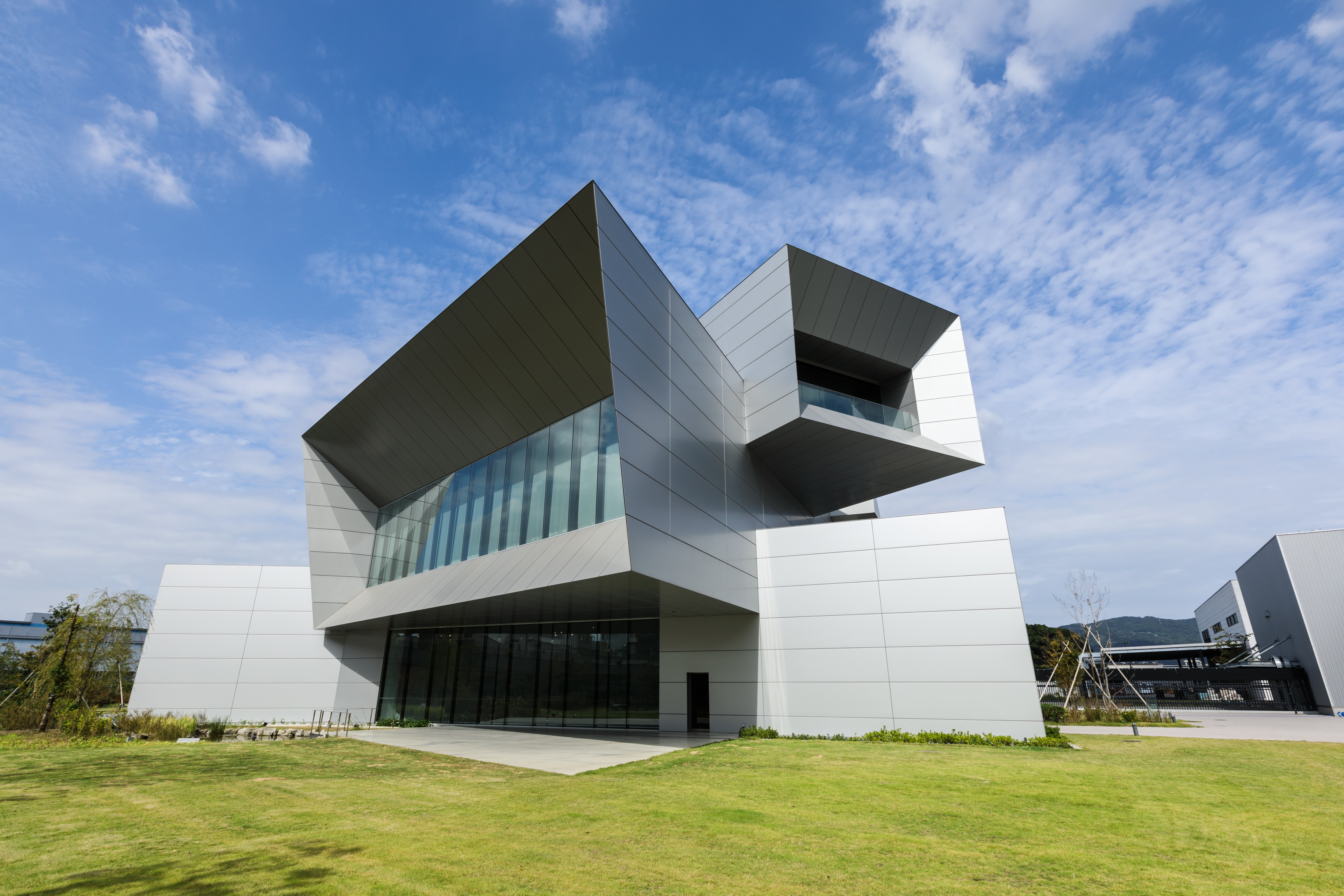 安川電機みらい館